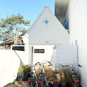elsk-cottage.zandvoort-hotels.com/